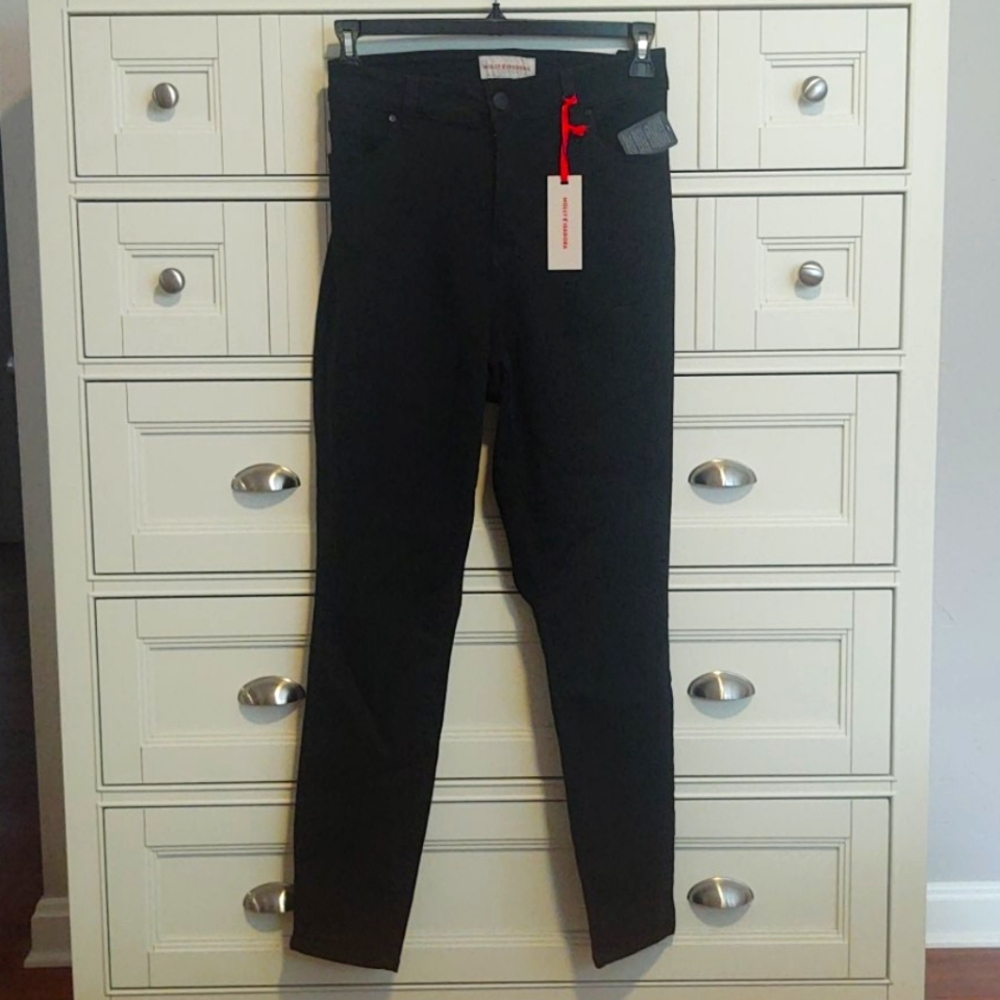 Molly & Isadora Black Mid Rise Skinny Jeans